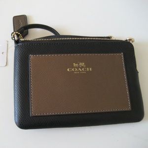 NEW w/ tag Coach leather wristlet